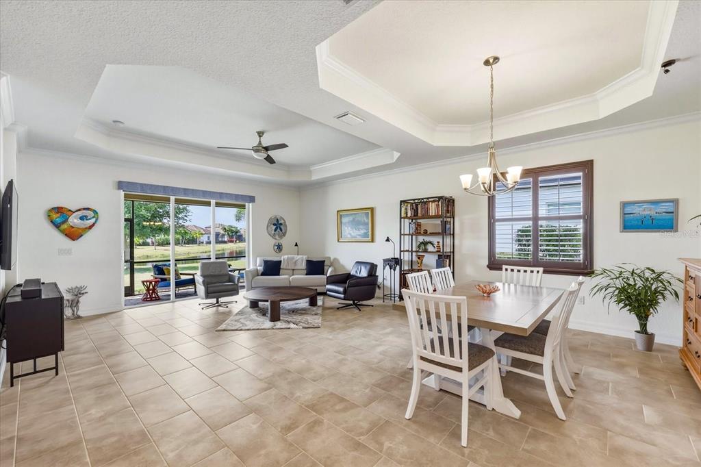 12422 Perennial Place Lakewood Ranch, FL 34211 - Photo 6 of 57