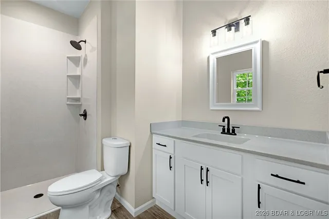 $325,000 | 170 Carol Ann Court, Camdenton, MO 65020