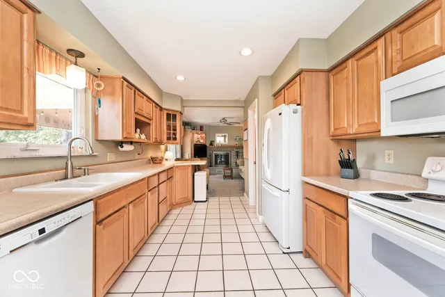 $300,000 | 7629 Honnen Drive North, Indianapolis, IN 46256