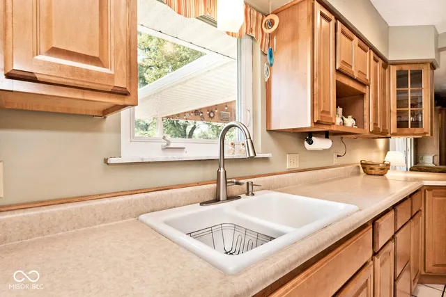 $300,000 | 7629 Honnen Drive North, Indianapolis, IN 46256