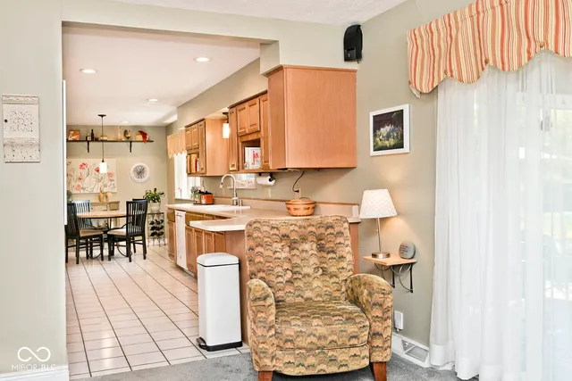 $300,000 | 7629 Honnen Drive North, Indianapolis, IN 46256