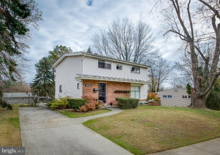 3619 Rusty Rock Road Randallstown, MD 21133 - Photo 2 of 30 a front view of house with a garden