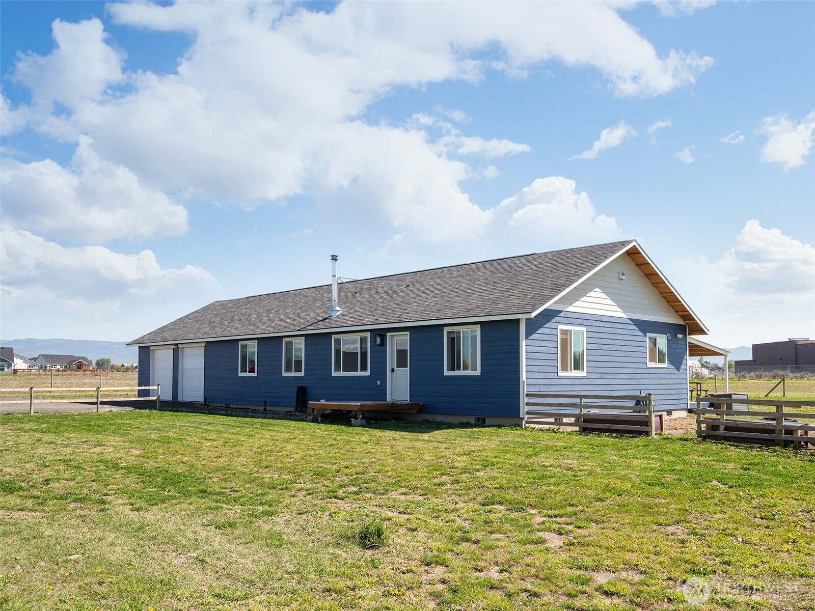 108 Memphis Road Ellensburg, WA 98926 - Photo 1 of 40