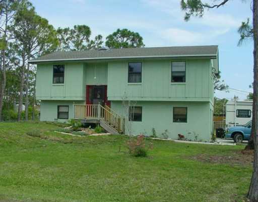 4250 Southeast Robert Loop Road Stuart, FL 34997 - Photo 1 of 4 Gallery Image 1