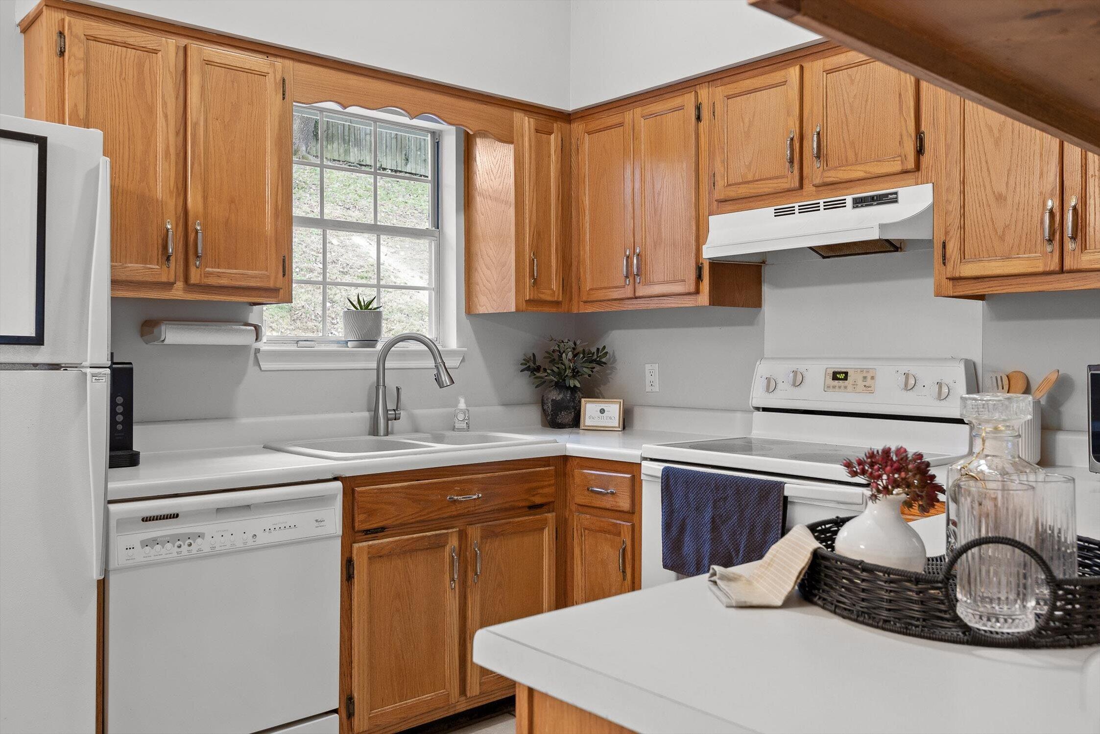 1606 Knickerbocker Avenue Chattanooga, TN 37405 - Photo 14 of 39 32-Knickerbocker-32