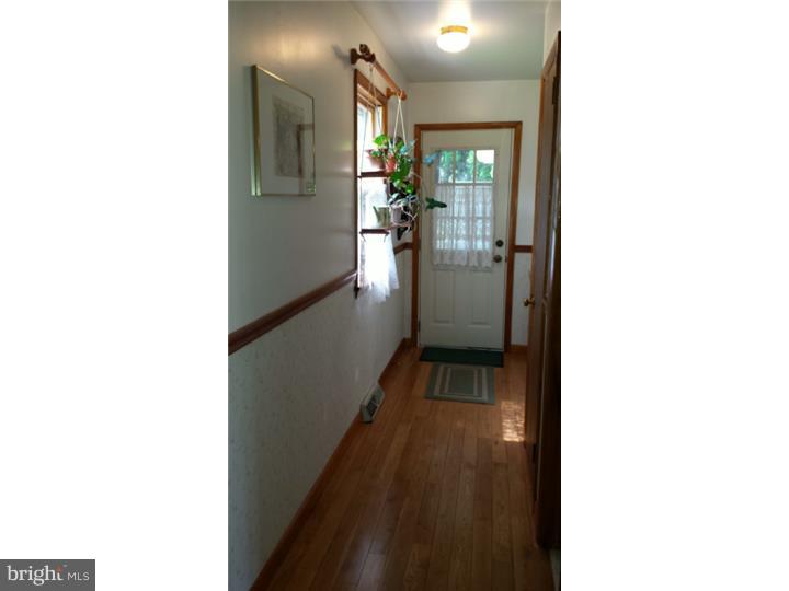 7 North Williamson Road Avondale, PA 19311 - Photo 7 of 24