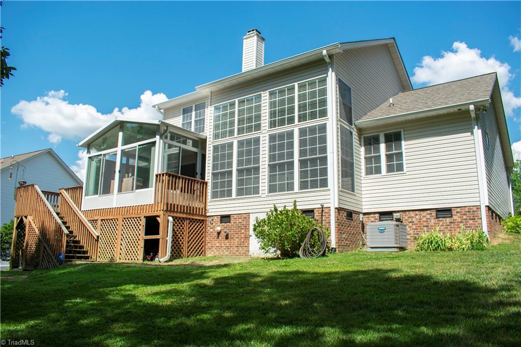 1405 Spring Tree Court High Point, NC 27265 - Photo 2 of 23 Gallery Image 2
