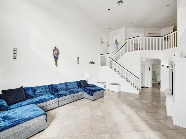 $750,000 | 6298 Brava Way, Boca Raton, FL 33433