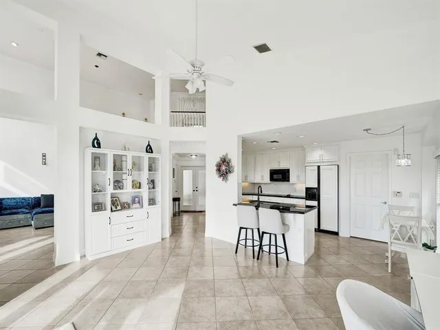 $750,000 | 6298 Brava Way, Boca Raton, FL 33433