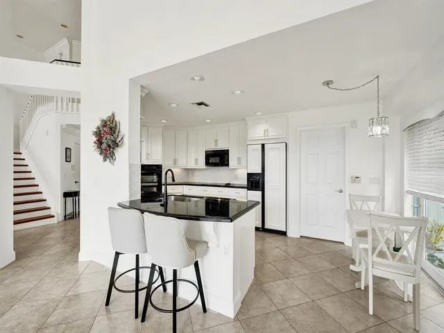 $750,000 | 6298 Brava Way, Boca Raton, FL 33433