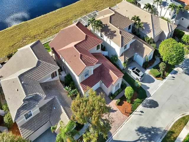 $750,000 | 6298 Brava Way, Boca Raton, FL 33433