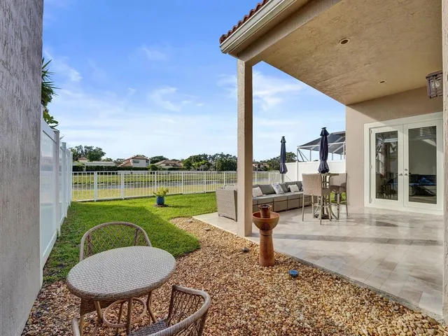 $750,000 | 6298 Brava Way, Boca Raton, FL 33433