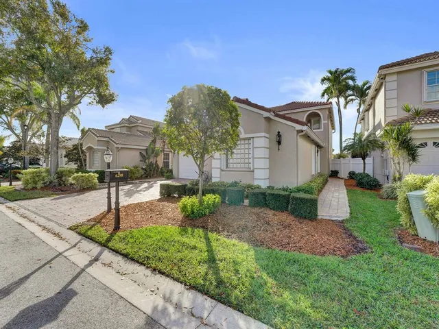 $750,000 | 6298 Brava Way, Boca Raton, FL 33433