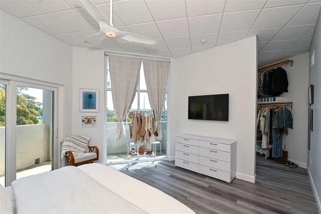 $599,000 | 516 Tamiami Trail South, Unit 102, Nokomis, FL 34275