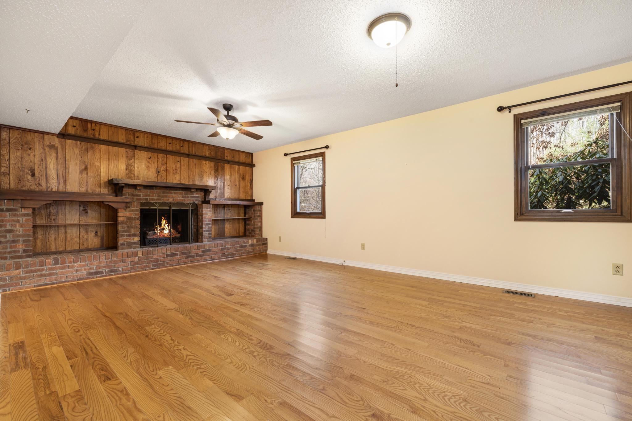 2133 Hickory Springs Road Johnson City, TN 37604 - Photo 26 of 51 IMG_2029