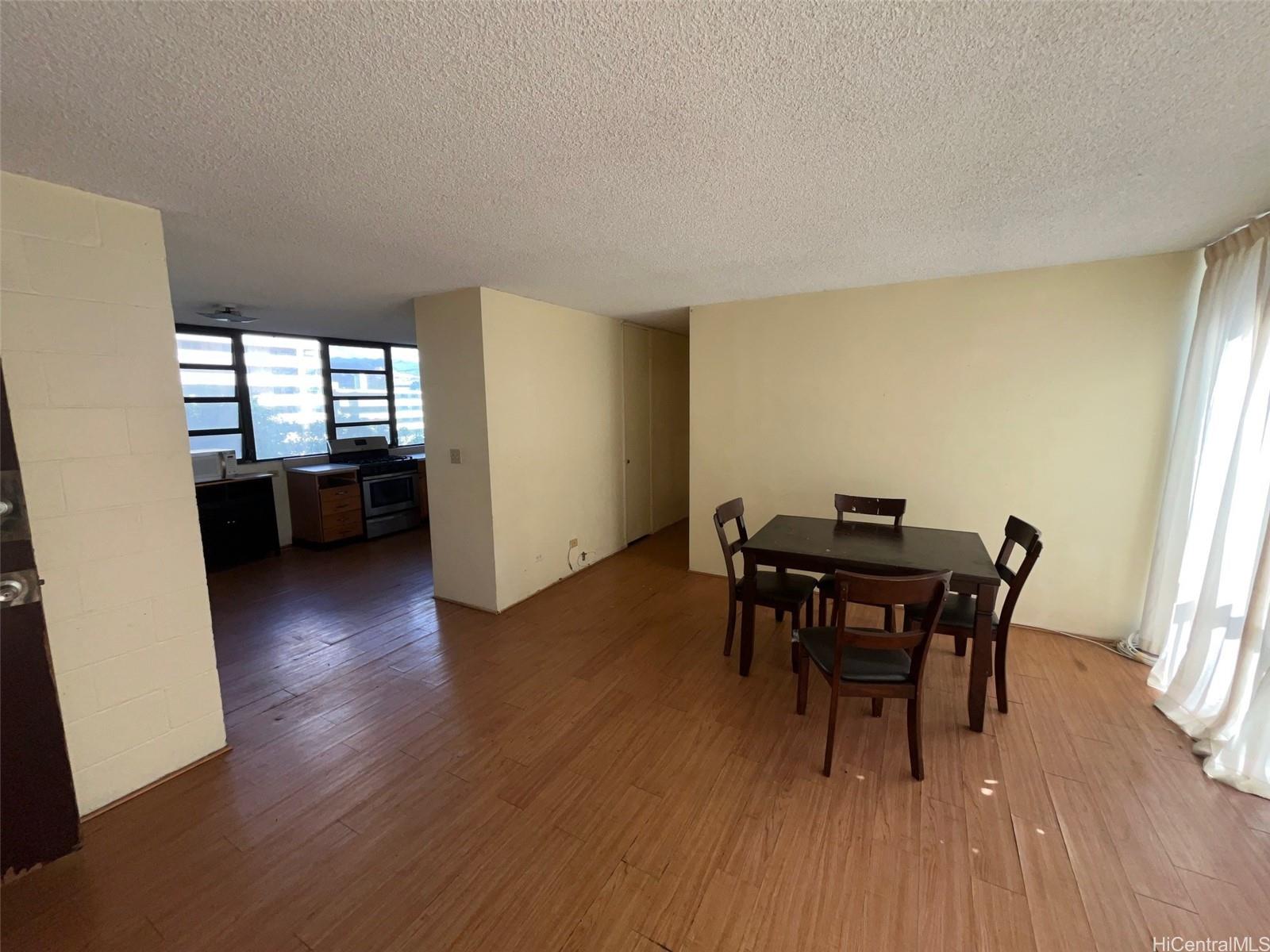2929 Ala Ilima Street, Unit 303 Honolulu, HI 96818 - Photo 4 of 9