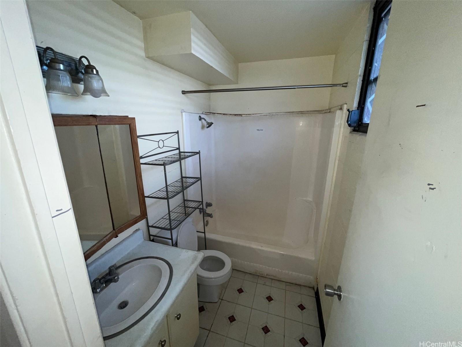 2929 Ala Ilima Street, Unit 303 Honolulu, HI 96818 - Photo 9 of 9