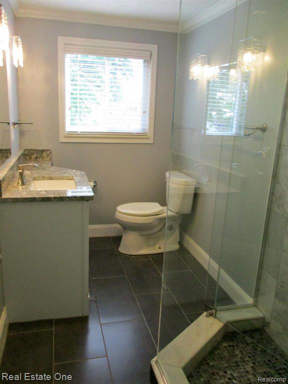 3195 Hessel Avenue Rochester Hills, MI 48307 - Photo 27 of 36
