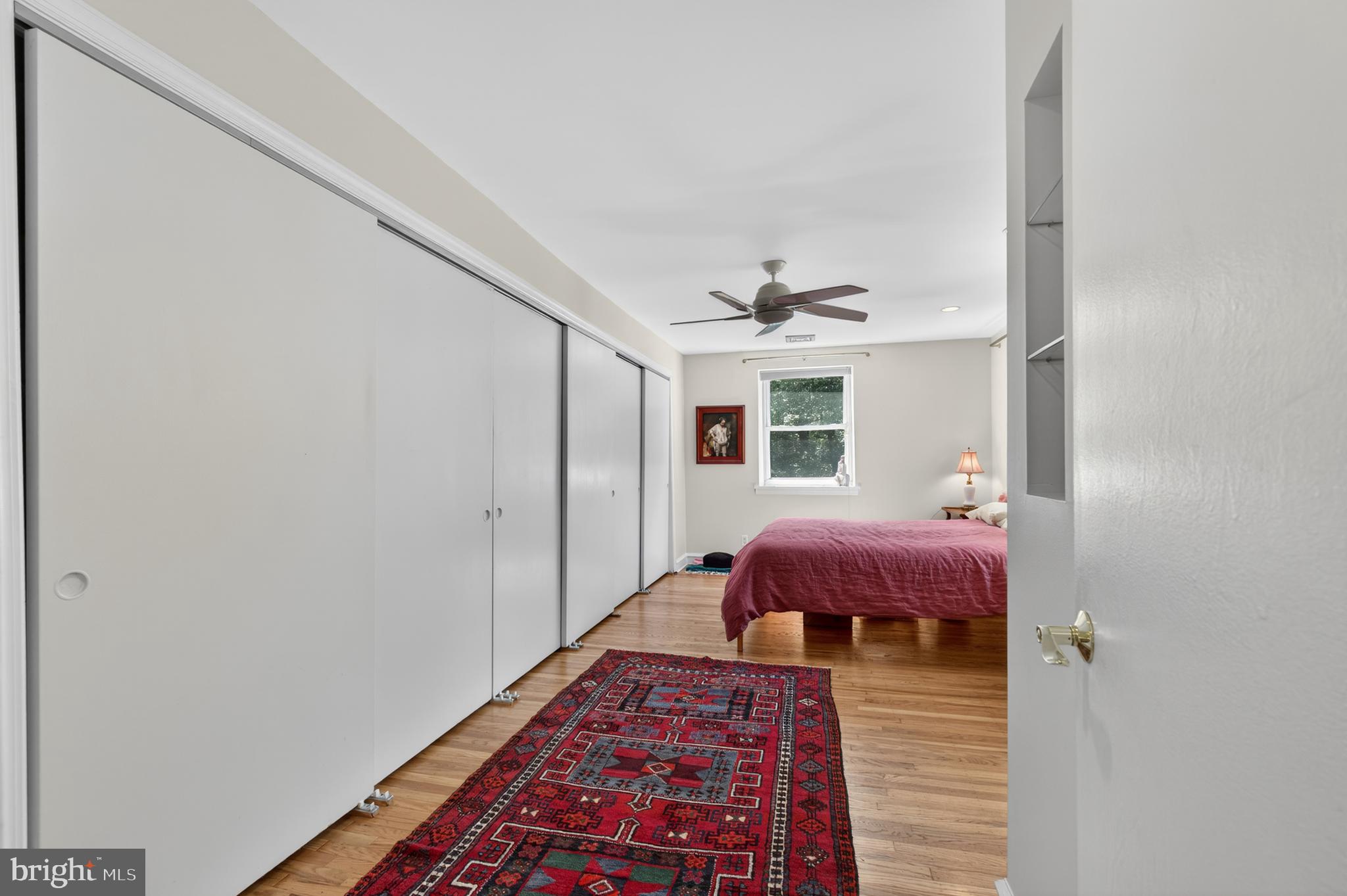 724 South Mt Pleasant Road Philadelphia, PA 19119 - Photo 10 of 20 Large primary suite