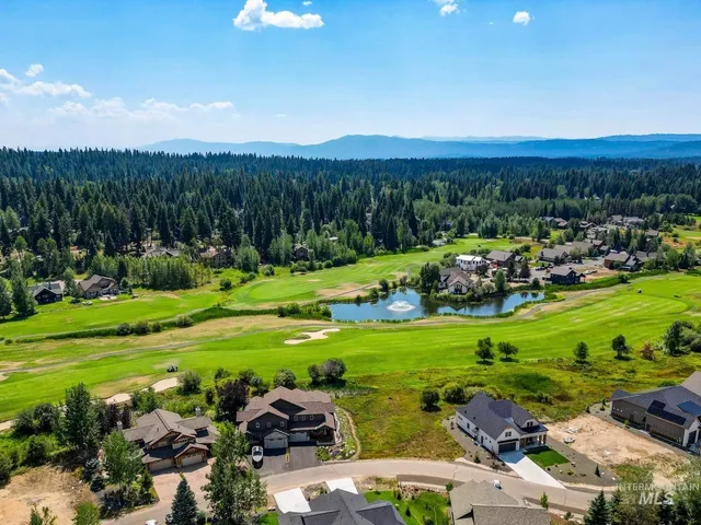 $275,000 | 1400-1404 Mountain Meadow Drive, McCall, ID 83638