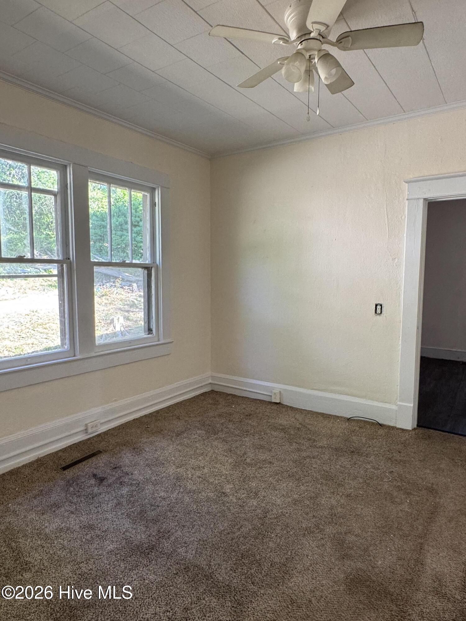 302 Robinson Street Rockingham, NC 28379 - Photo 7 of 12 IMG_0595
