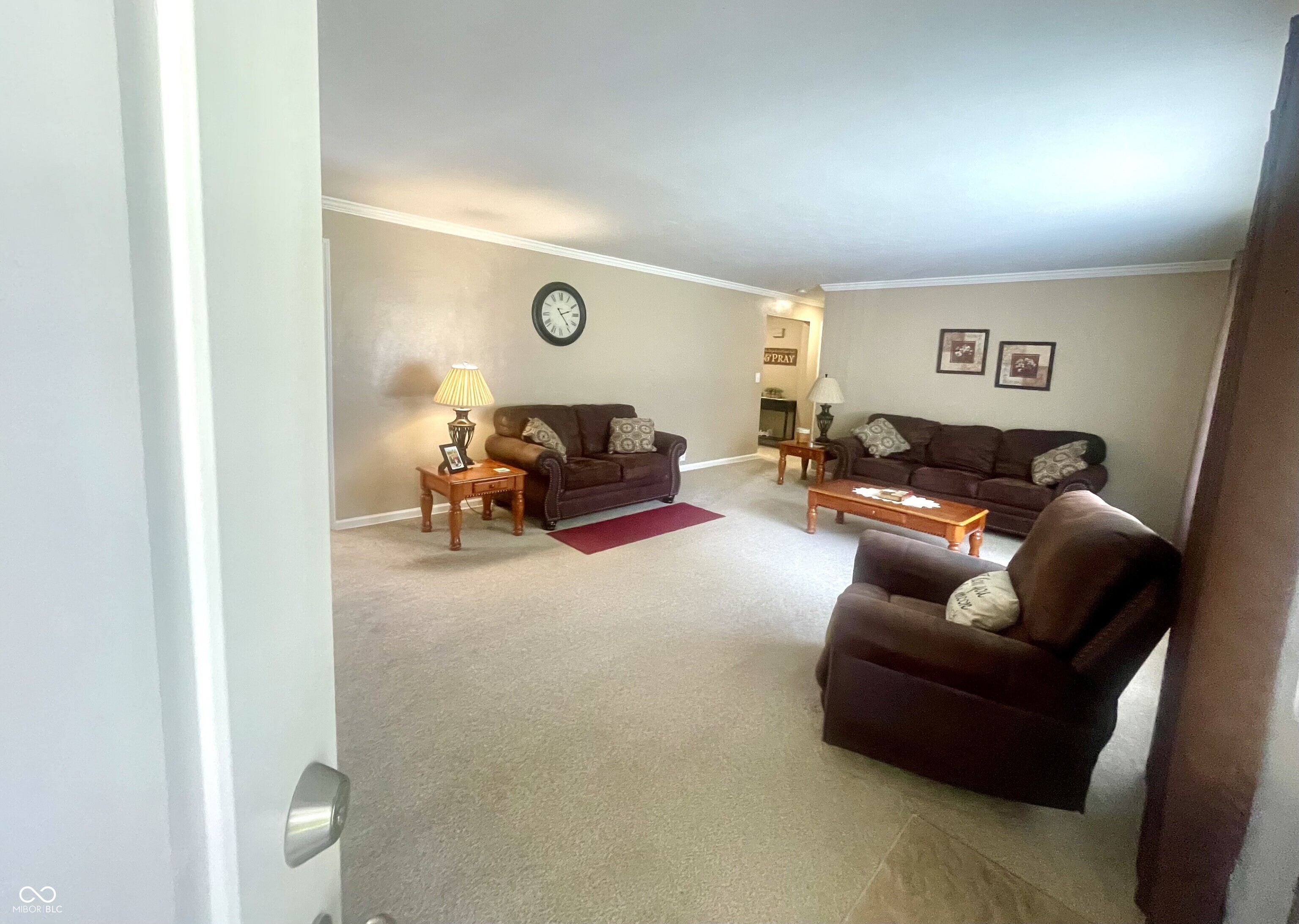 1317 North Riley Road Muncie, IN 47304 - Photo 3 of 27