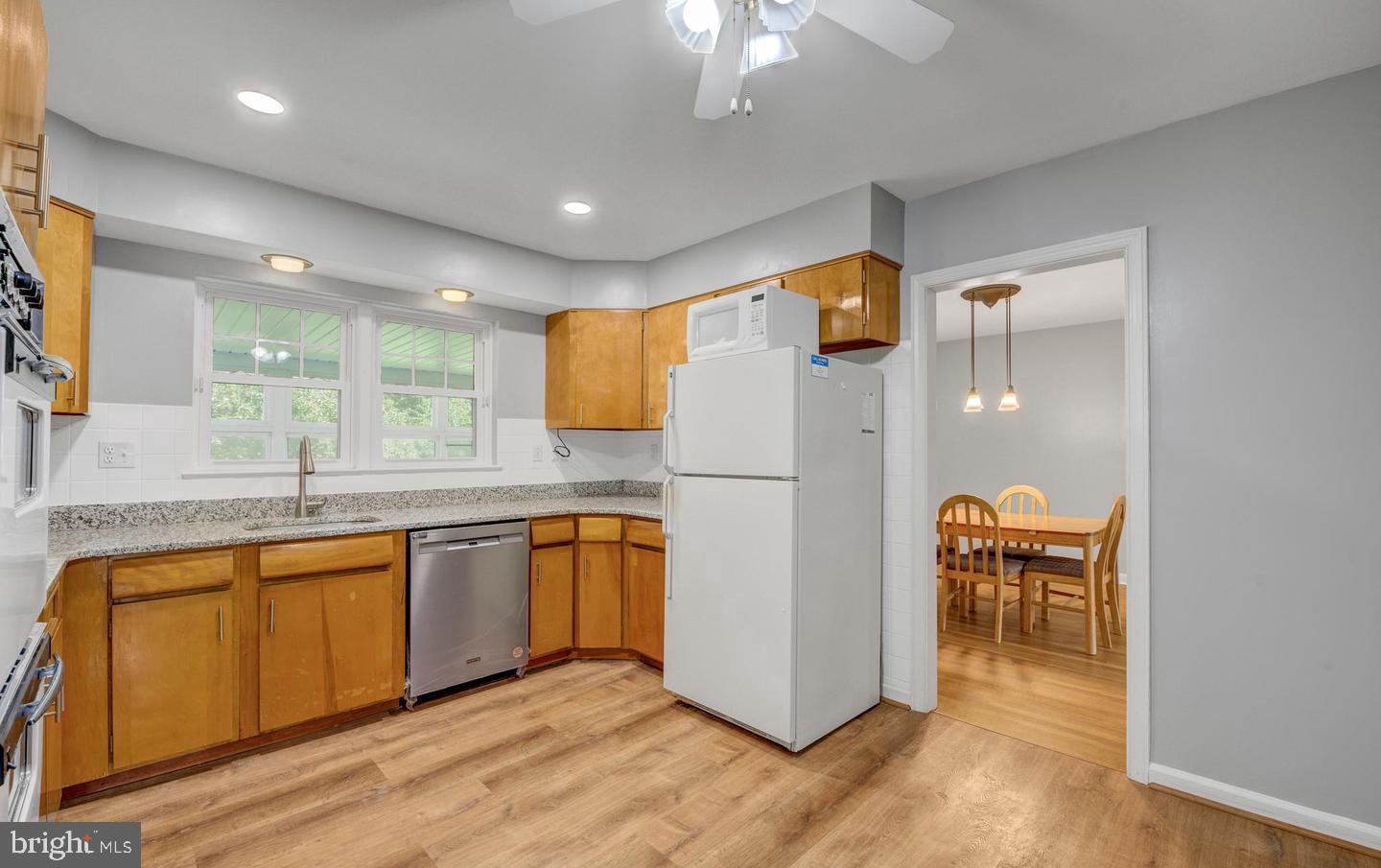 11 South Providence Road Wallingford, PA 19086 - Photo 12 of 29