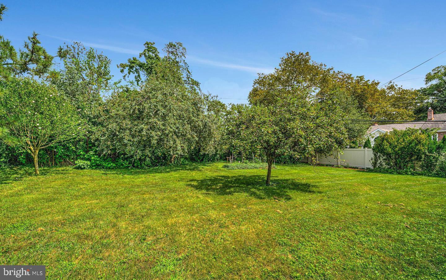 11 South Providence Road Wallingford, PA 19086 - Photo 26 of 29