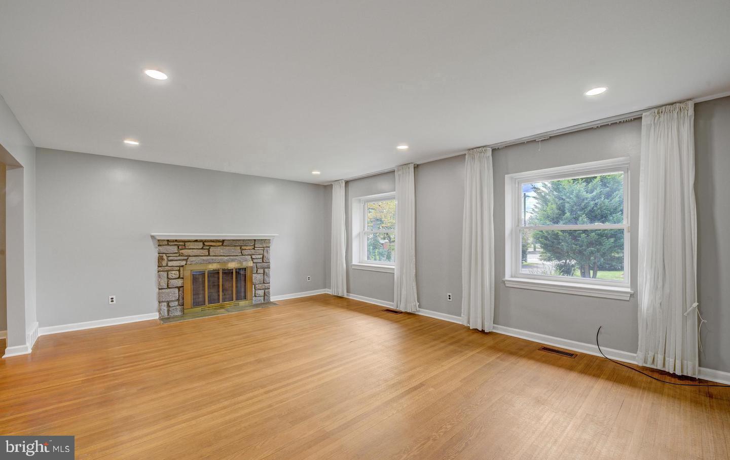 11 South Providence Road Wallingford, PA 19086 - Photo 6 of 29