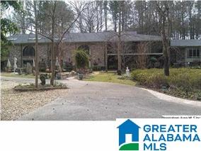 1419 Monticello Road Birmingham, AL 35210 - Photo 1 of 31
