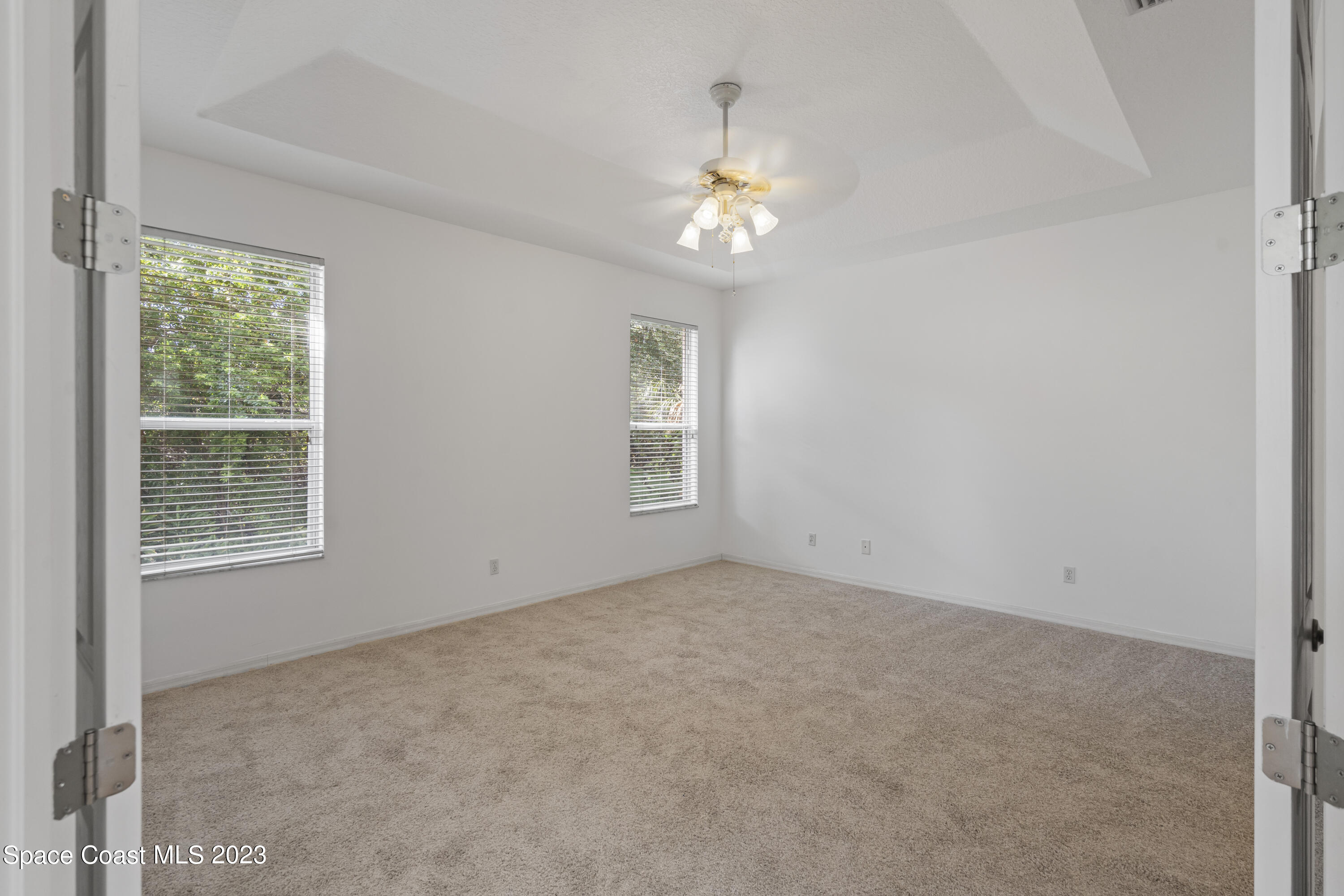 448 Renaissance Avenue Melbourne, FL 32940 - Photo 22 of 57 an empty room with a window