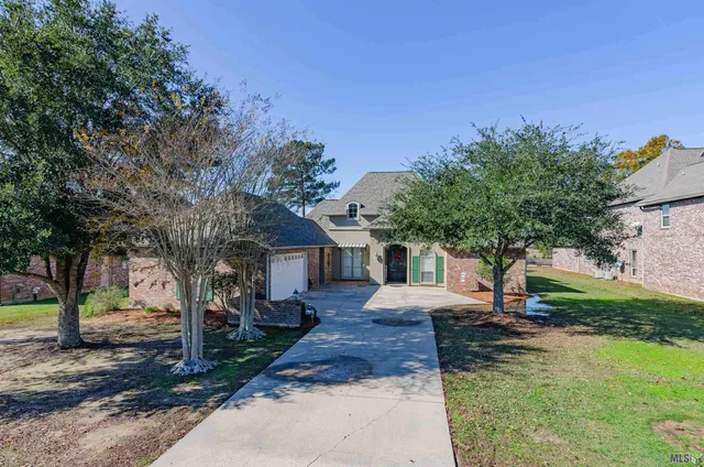 $430,000 | 114 Serenity Drive, Denham Springs, LA 70706