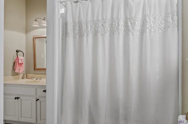 $430,000 | 114 Serenity Drive, Denham Springs, LA 70706