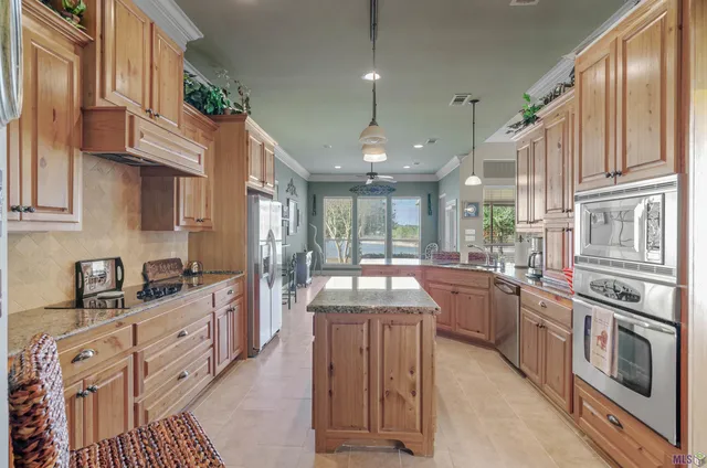 $430,000 | 114 Serenity Drive, Denham Springs, LA 70706