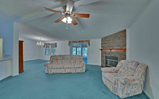 133 Gus Whiting Road Lavonia, GA 30553 - Photo 5 of 36