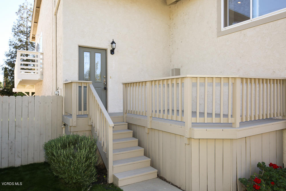 254 Maple Road Newbury Park, CA 91320 - Photo 3 of 24 a view of entryway with wooden floor