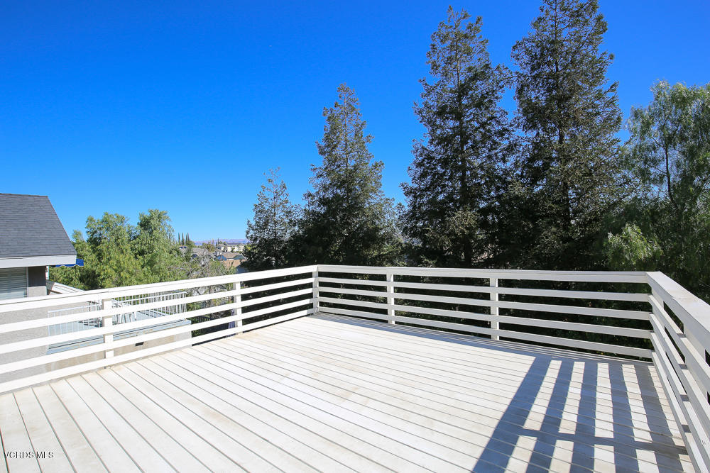 254 Maple Road Newbury Park, CA 91320 - Photo 24 of 24 a view of a terrace with trees