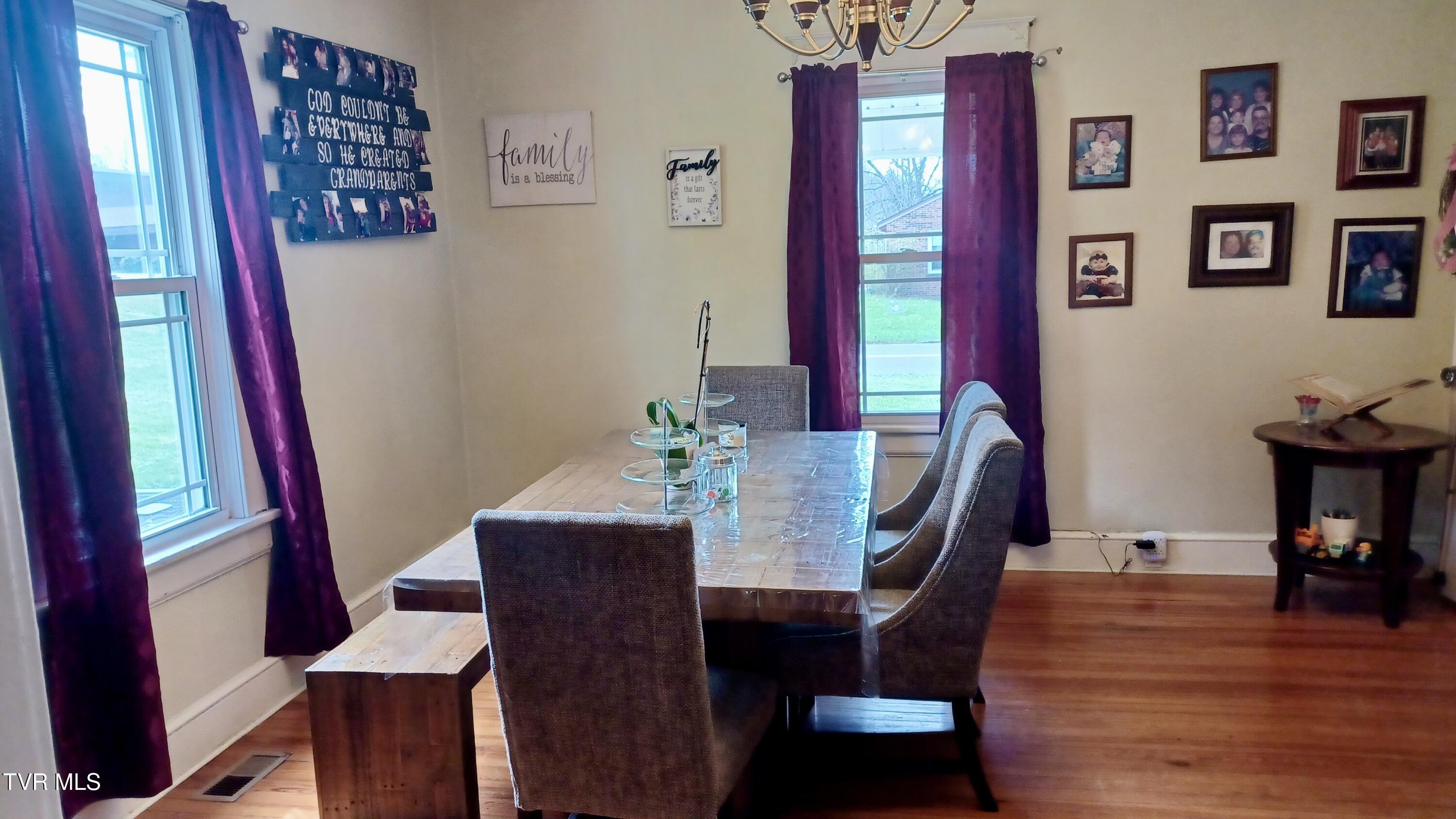 1411 Island Road Bristol, VA 24201 - Photo 14 of 58 14