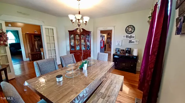 $299,900 | 1411 Island Road, Bristol, VA 24201