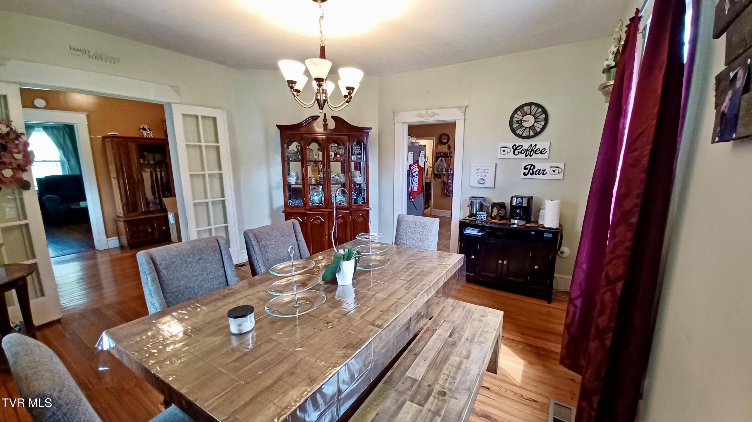 1411 Island Road Bristol, VA 24201 - Photo 16 of 58 16