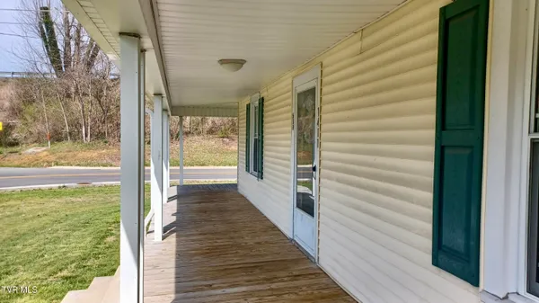 $299,900 | 1411 Island Road, Bristol, VA 24201
