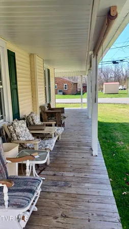 $299,900 | 1411 Island Road, Bristol, VA 24201