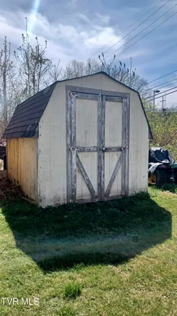 $299,900 | 1411 Island Road, Bristol, VA 24201