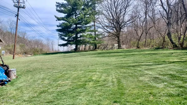 $299,900 | 1411 Island Road, Bristol, VA 24201