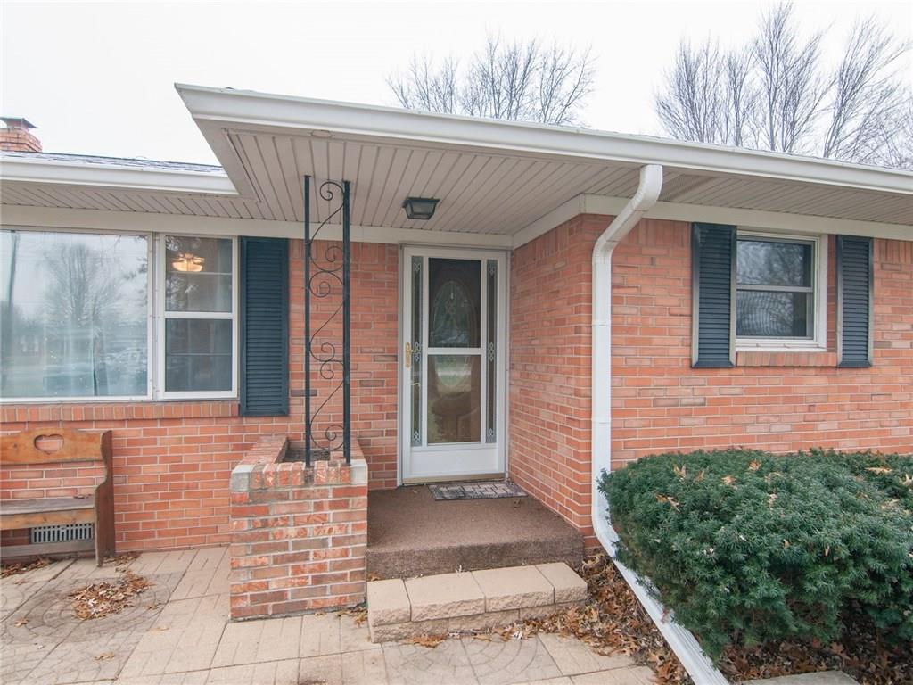 4220 Five Points Road Indianapolis, IN 46239 - Photo 5 of 31 Gallery Image 5