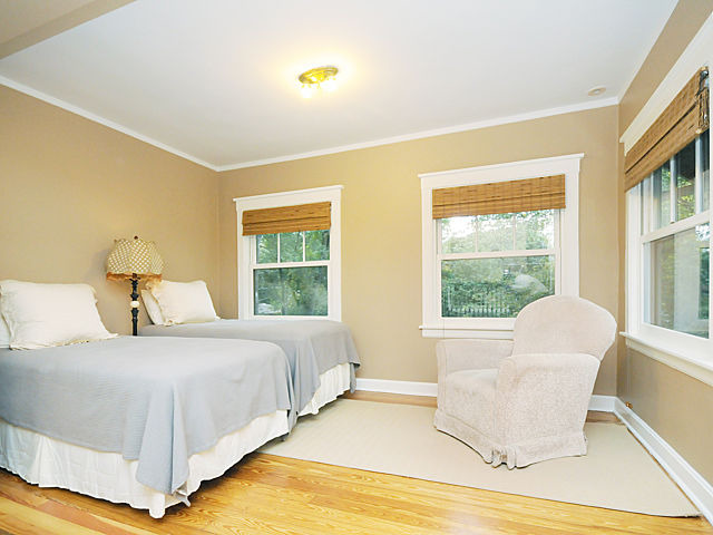 650 Michigan Avenue Evanston, IL 60202 - Photo 15 of 25