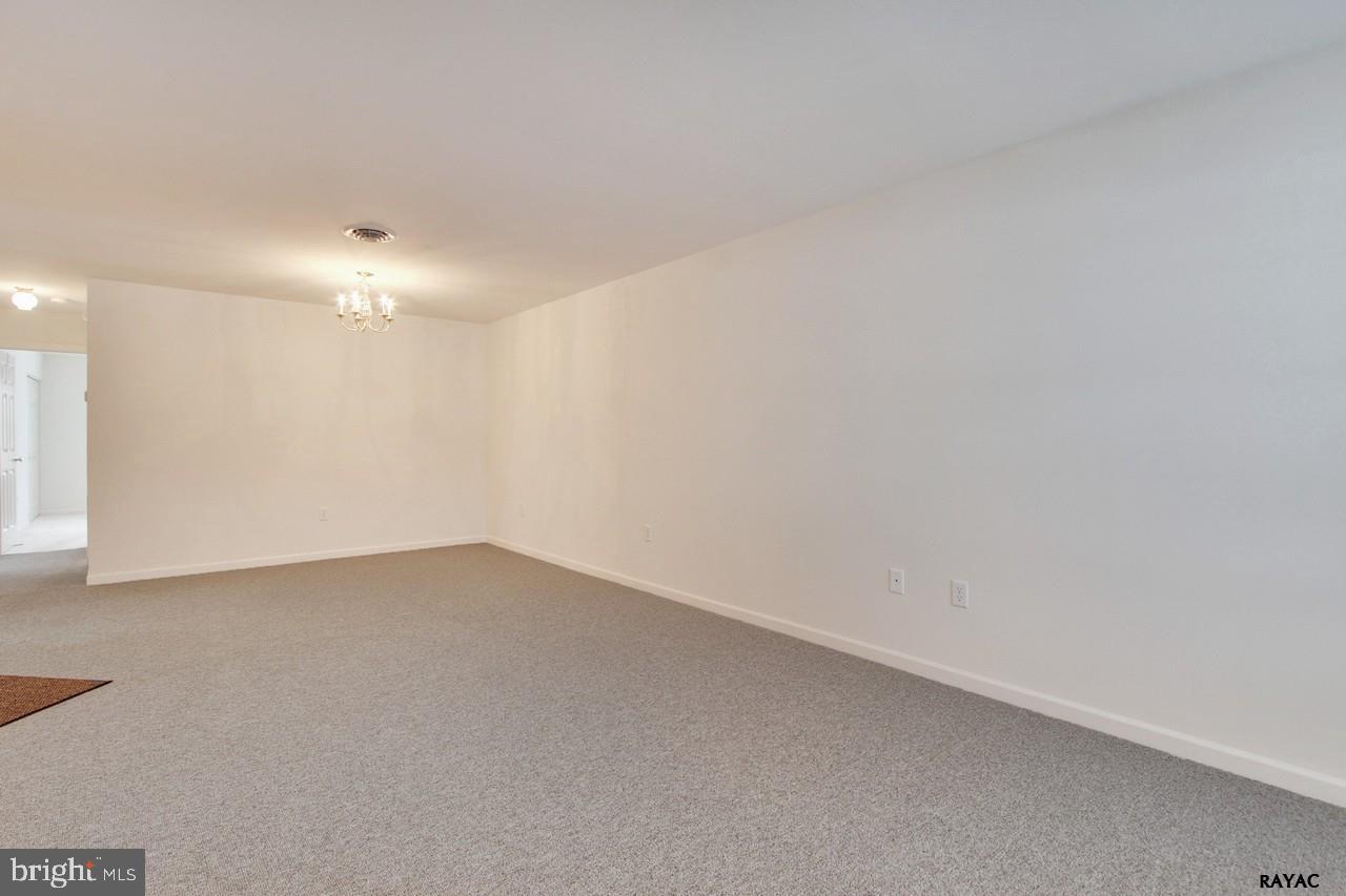 623 Hayley Road York, PA 17404 - Photo 2 of 25 Gallery Image 2