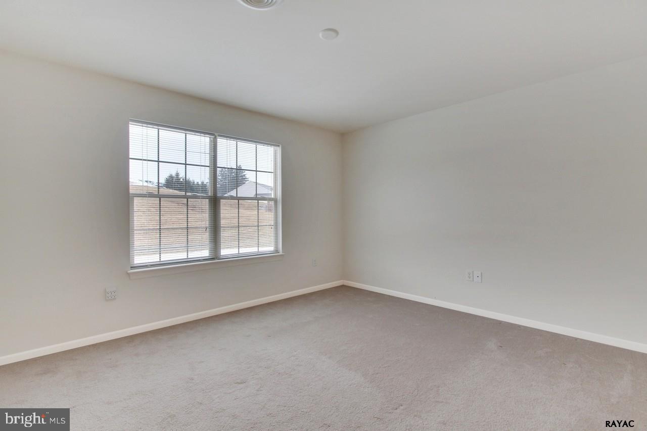 623 Hayley Road York, PA 17404 - Photo 17 of 25 Gallery Image 17