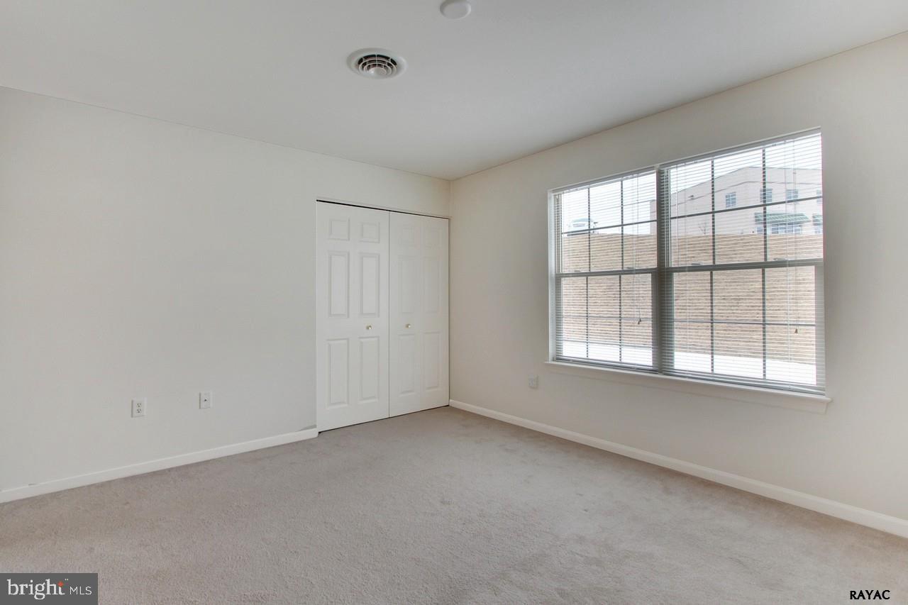 623 Hayley Road York, PA 17404 - Photo 18 of 25 Gallery Image 18