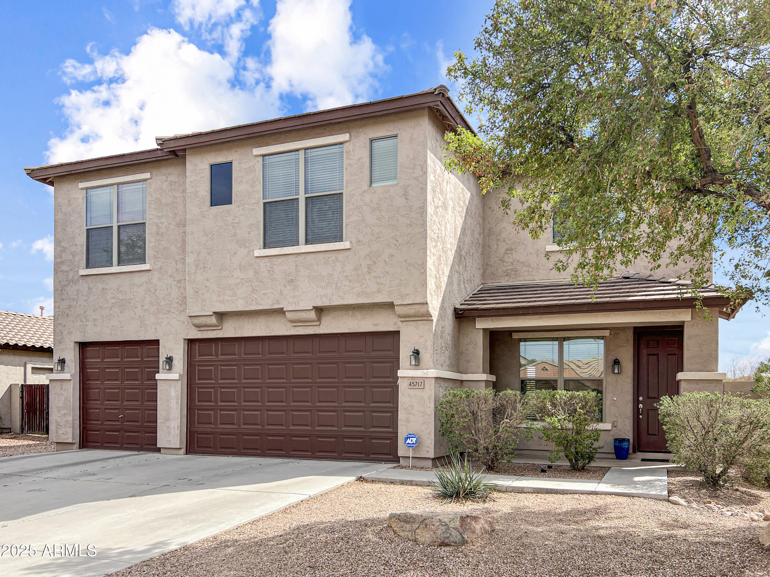 45717 West Ranch Road Maricopa, AZ 85139 - Photo 2 of 41 IMG_2059